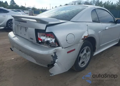 2004 Ford Mustang из США, поврежденный, VIN 1FAFP40604F211340